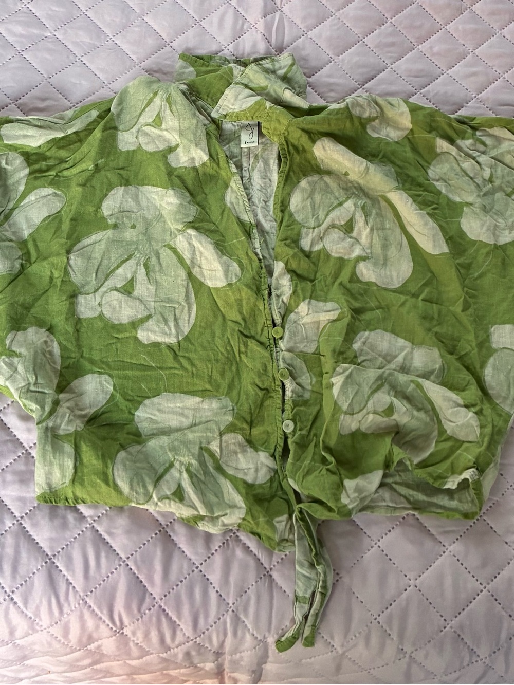 Joie Green and White Floral Tie-Hem Blouse